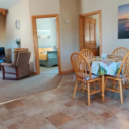 Ferry View Feriehus Belmullet