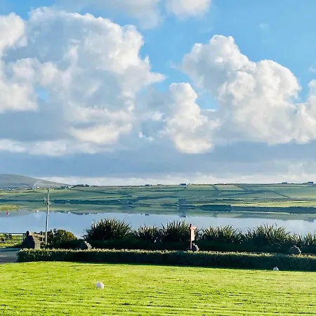 Ferry View Holiday home *
